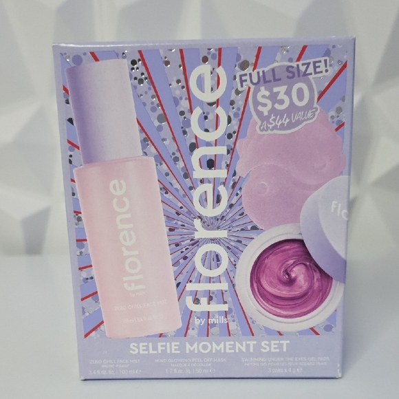 Florence By Mills Other - Florence Selfie Moment Set. New In Box!